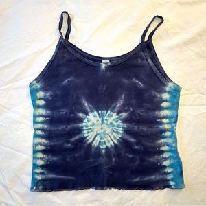 vintage y2k blue tie dye spaghetti strap tank top with a lettuce edge hem